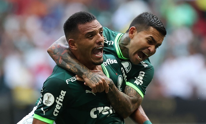 Palmeiras bate Flamengo em jogo eletrizante e é campeão da Supercopa do Brasil