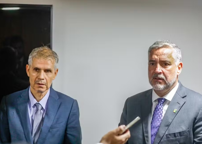 Lula substitui Paulo Pimenta pelo publicitário Sidônio Palmeira na comunicação do governo
